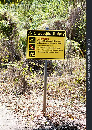 
                Warnung, Hinweisschild, Krokodil                   