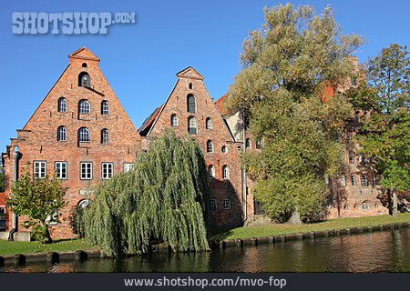 
                Lübeck, Salzspeicher                   