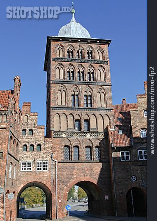 
                Stadttor, Burgtor, Lübeck                   