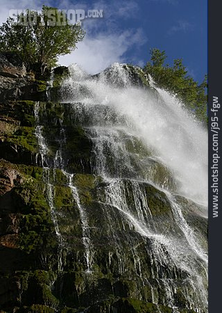 
                Wasserfall, Kaskade                   