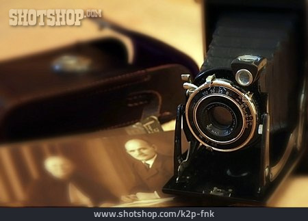 
                Fotoapparat, Kamera, Antiquität, Ahnen, Balgenkamera                   