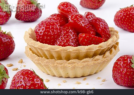 
                Erdbeere, Mürbeteig, Obsttörtchen                   
