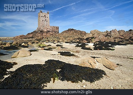 
                Jersey, Seymour Tower, Grouville Bay                   