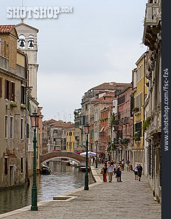 
                Kanal, Venedig, Cannaregio                   
