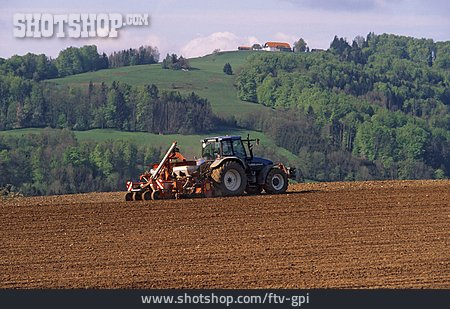 
                Landwirtschaft, Agrarwirtschaft, Feldarbeit                   