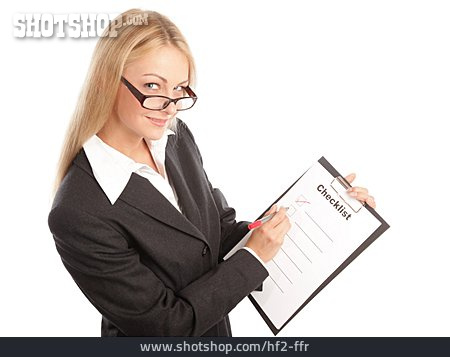 
                Geschäftsfrau, Checkliste, Notieren, Klemmbrett                   