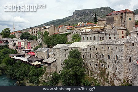 
                Mostar                   