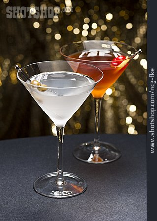 
                Cocktail, Martini, Shortdrink, Cosmopolitan                   