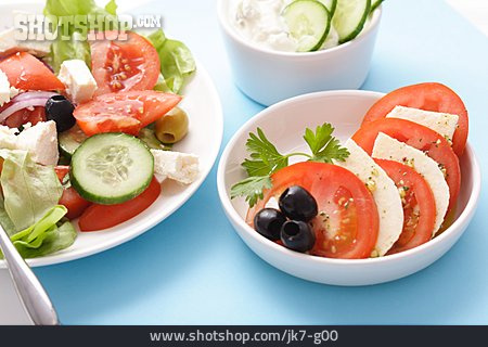 
                Gemischter Salat, Tomate-mozzarella, Caprese                   