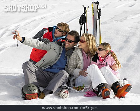 
                Fotografieren, Skiurlaub, Familienausflug                   