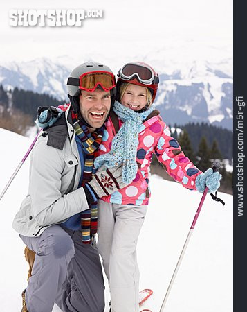 
                Vater, Tochter, Skifahren                   