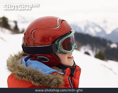 
                Junge, Schutz & Sicherheit, Skiurlaub                   