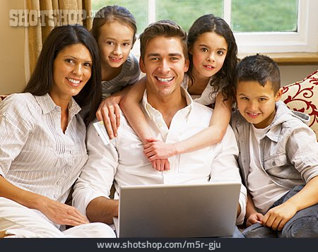 
                Familie, Onlineshopping                   