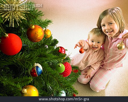 
                Kind, Vorfreude, Weihnachtsbaum                   