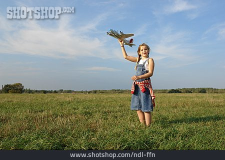 
                Mädchen, Spielen & Hobby, Modellflugzeug                   