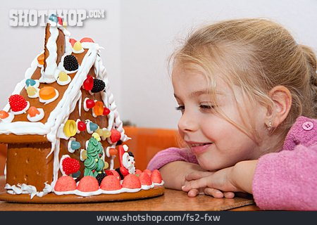 
                Girl, Christmas, Gingerbread House                   