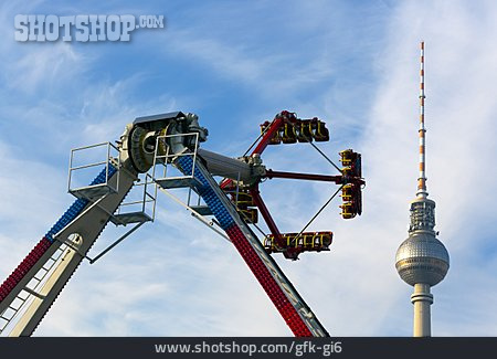 
                Berlin, Fernsehturm, Fahrgeschäft                   