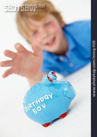 
                Junge, Geburtstag, Sparschwein, Geldgeschenk                   