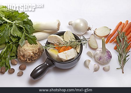 
                Gemüse, Zutaten, Suppengemüse                   