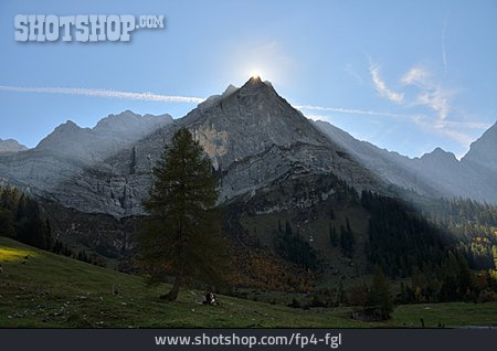 
                Sonne, Berg, Karwendelgebirge                   