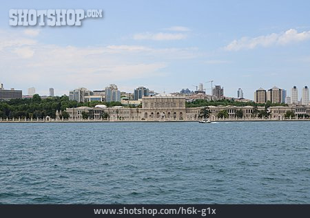 
                Palast, Bosporus, Istanbul, Dolmabahce Palast                   
