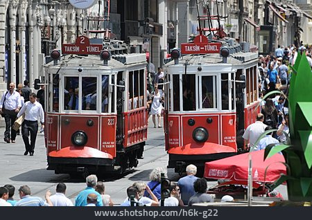 
                Straßenbahn, Istanbul                   