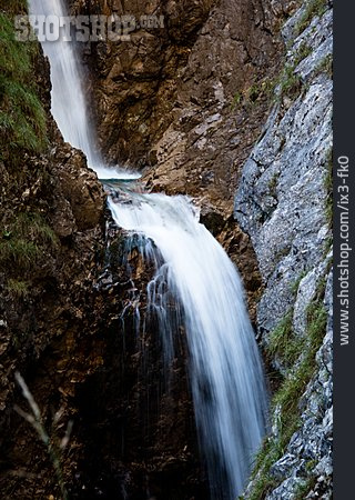 
                Wasserfall, Wolfsklamm, Stanser Bach                   