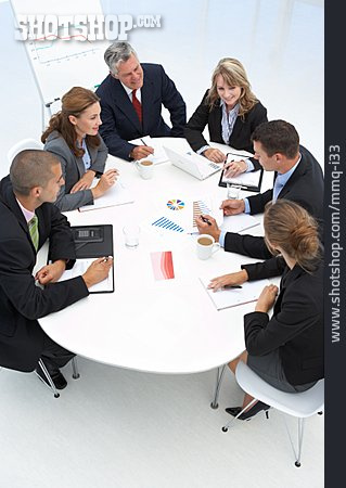 
                Business, Meeting, Geschäftsleute, Teambesprechung                   