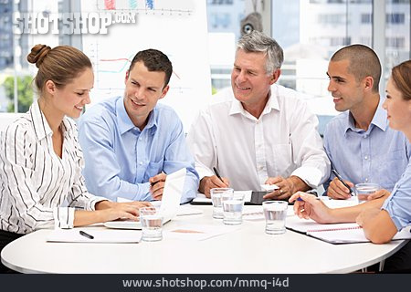 
                Business, Meeting, Geschäftsleute, Teambesprechung                   