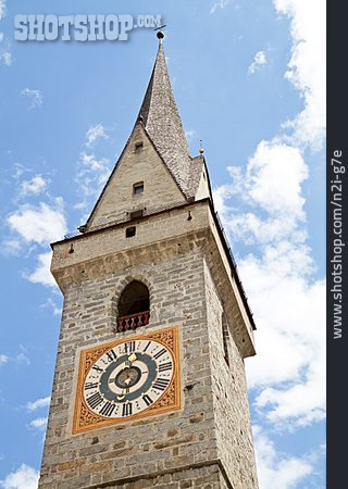
                Kirchturm, Bruneck, Ursulinenkirche                   