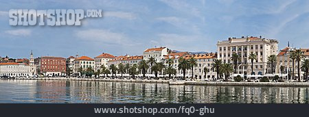 
                Kroatien, Split, Uferpromenade                   