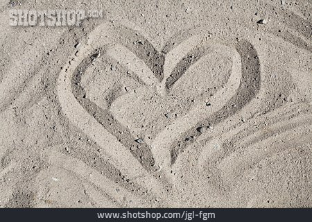 
                Sand, Heart, Sand Drawing                   