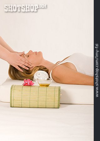 
                Wellness & Relax, Behandlung, Massage, Kopfmassage, Wellnessmassage                   