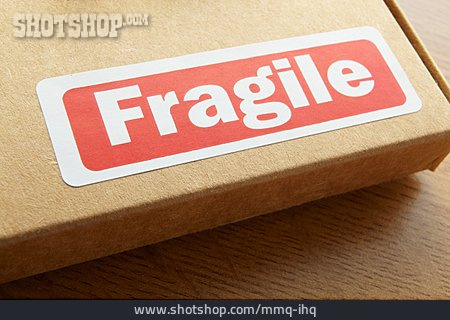 
                Zerbrechlich, Fragile                   