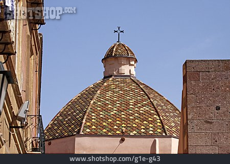 
                Kuppel, Sardinien, Iglesias                   
