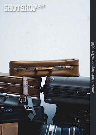 
                Koffer, Reisekoffer                   