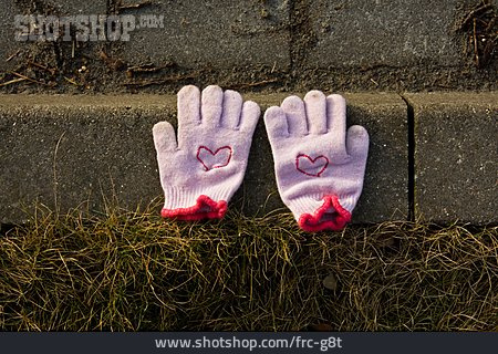 
                Handschuh, Fundsachen                   