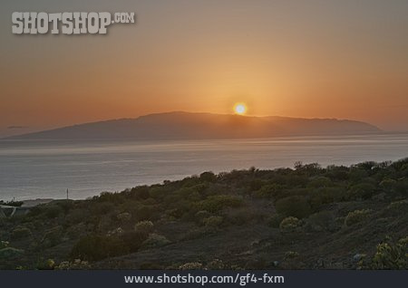 
                Sonnenaufgang, Sonnenuntergang, Gomera                   