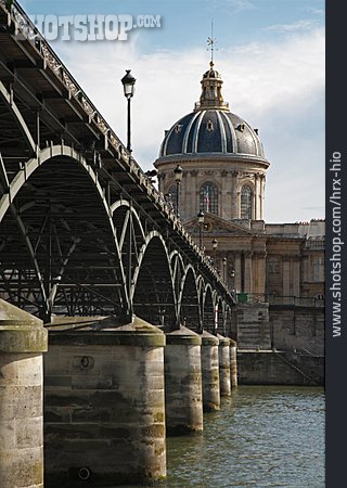 
                Paris, Pont Des Arts, Institut De France                   