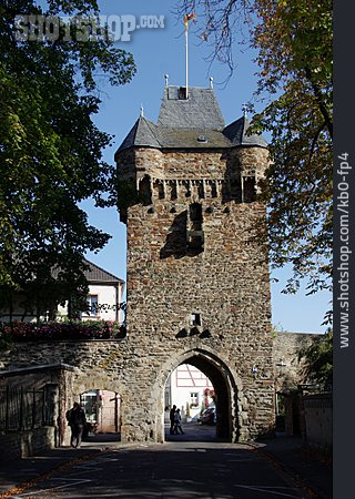
                Stadtmauer, Ahrweiler, Obertor                   
