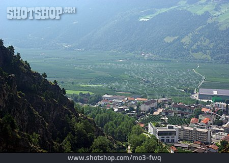 
                Stadtansicht, Südtirol, Schlanders                   