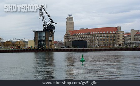 
                Berlin, Binnenhafen, Industriehafen                   