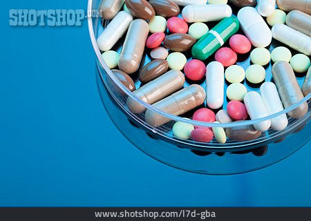 
                Gesundheitswesen & Medizin, Medikament, Tablette                   