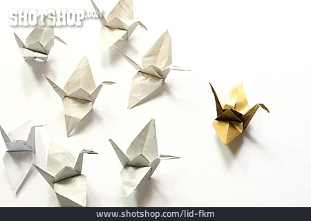 
                Schwarm, Anführer, Origami, Papierkranich                   