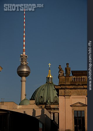 
                Fernsehturm, Berliner Dom, Berlin-mitte                   