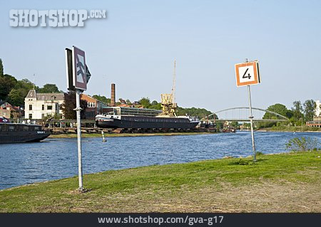 
                Elbe, Schifffahrtskanal, Elbe-luebeck-kanal                   