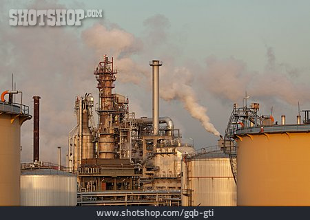 
                Industrieanlage, Raffinerie, ölraffinerie                   