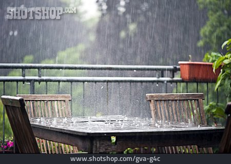 
                Unwetter, Regen, Gartenmöbel, Regenschauer                   