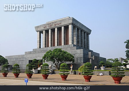 
                Mausoleum, Hanoi, Ho-chi-minh-mausoleum                   