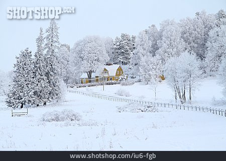 
                Schweden, Holzhütte                   